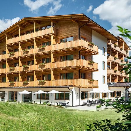 Hotel Miramonti Бадия Экстерьер фото