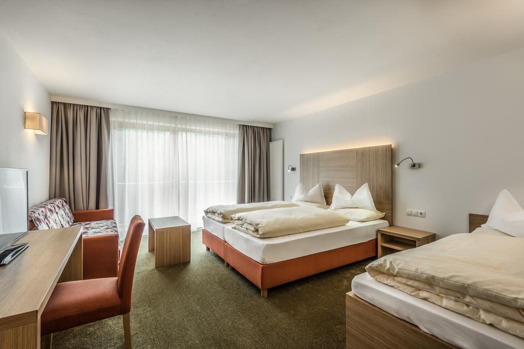 Hotel Miramonti Бадия Номер фото