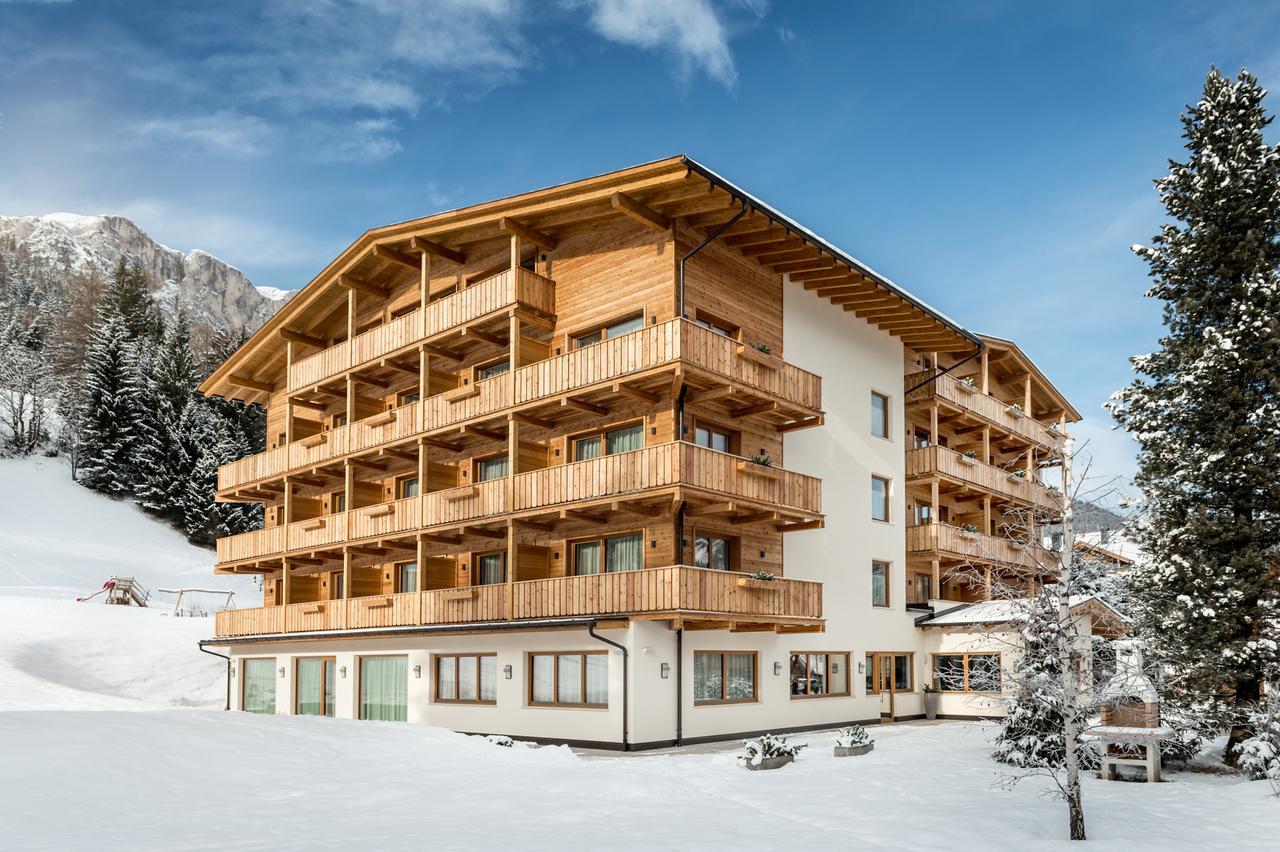 Hotel Miramonti Бадия Экстерьер фото